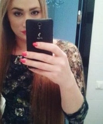 Фото, которые ты видишь, подтверждают мою природную красоту и сексуальность. Я живу в Москве и готова доставить тебе незабываемое удовольствие. Мои услуги разнообразны: классический и эротический массаж, оральный и классический секс, стриптиз и фетиши. Отзывы моих клиентов говорят о моей профессионализме и страстности. Я создам атмосферу, в которой ты сможешь расслабиться и полностью насладиться нашими встречами. Не упускай возможность испытать истинное наслаждение в Москве. 👄💋💃 Алена